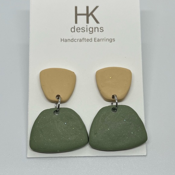 NWT Handmade Clay Earrings - Picture 3 of 7